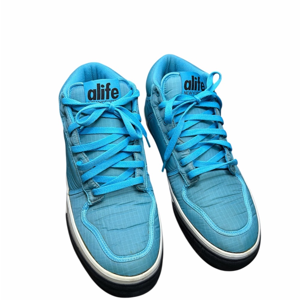 Alife Men's Blue Sneakers